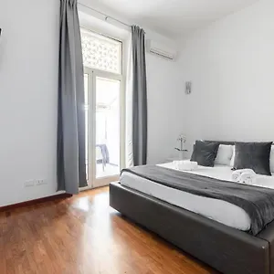 https://the-chic-suite.it-romehotels.com